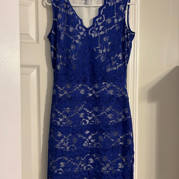 Blue lace Dress - Picture 1 of 1